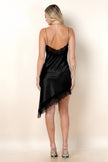 Vestido Satinado Asimétrico con Encaje Negro