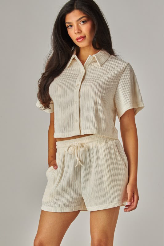 Conjunto Blusa y Short Textura Acanalada Hueso
