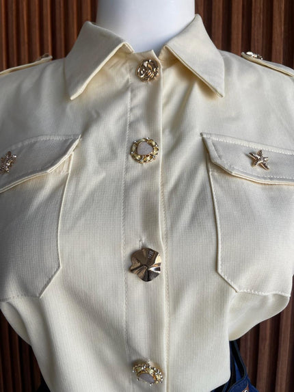 Blusa Crema Botones de Piedras