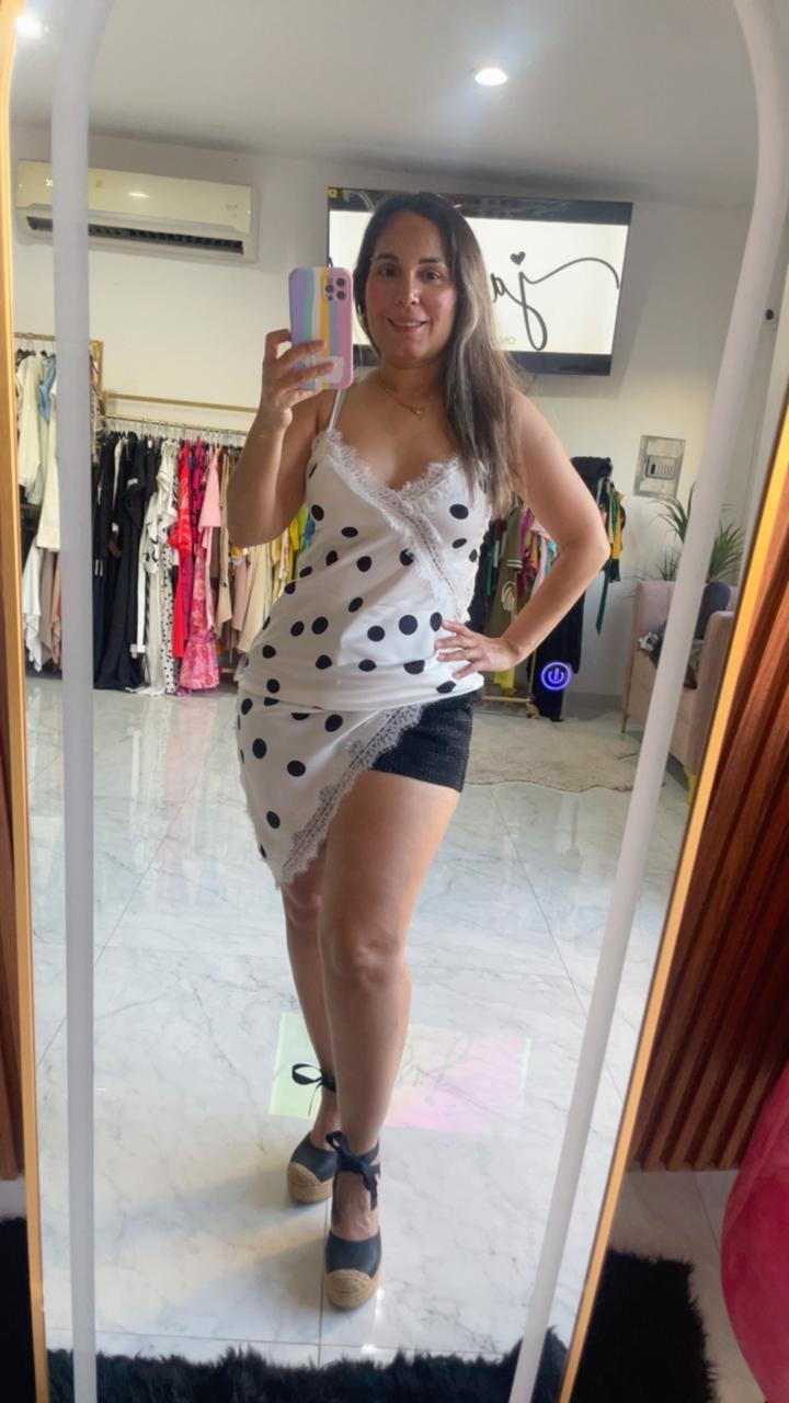 Blusa Lunares - completa