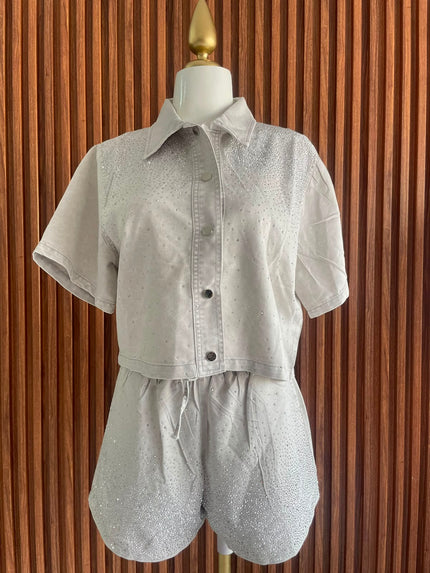 Conjunto Chaqueta y Short Mezclilla con Pedrería Gris