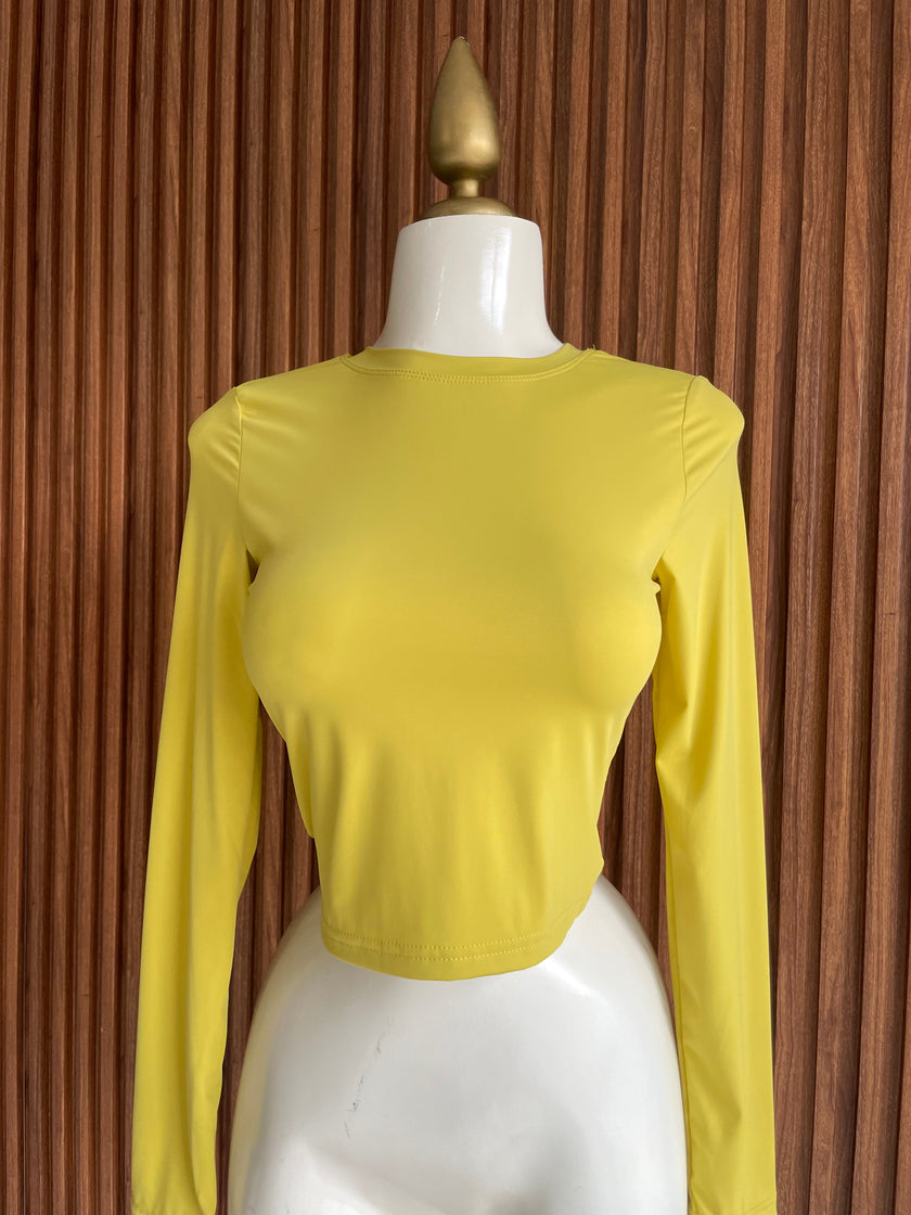 Crop top manga larga amarillo Jash Online