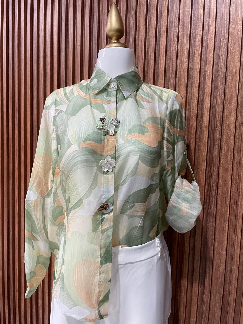 Blusa Verde Abstracta con Bolsita