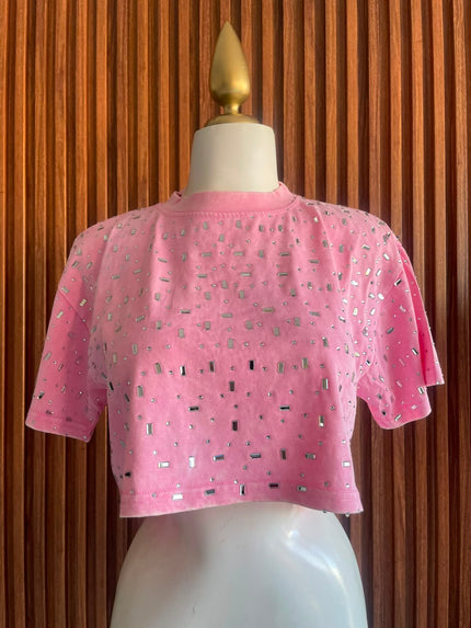 Playera Crop con Brillo Rosa