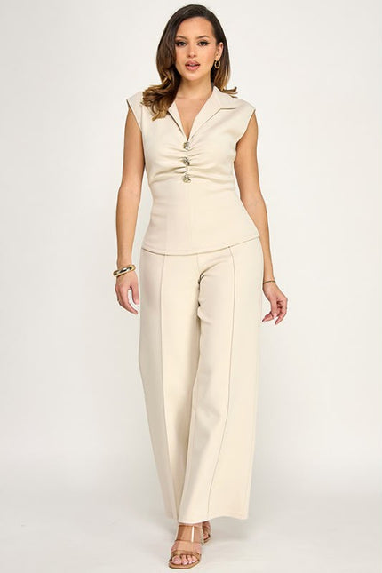 Conjunto Chaleco y Pantalón Crema