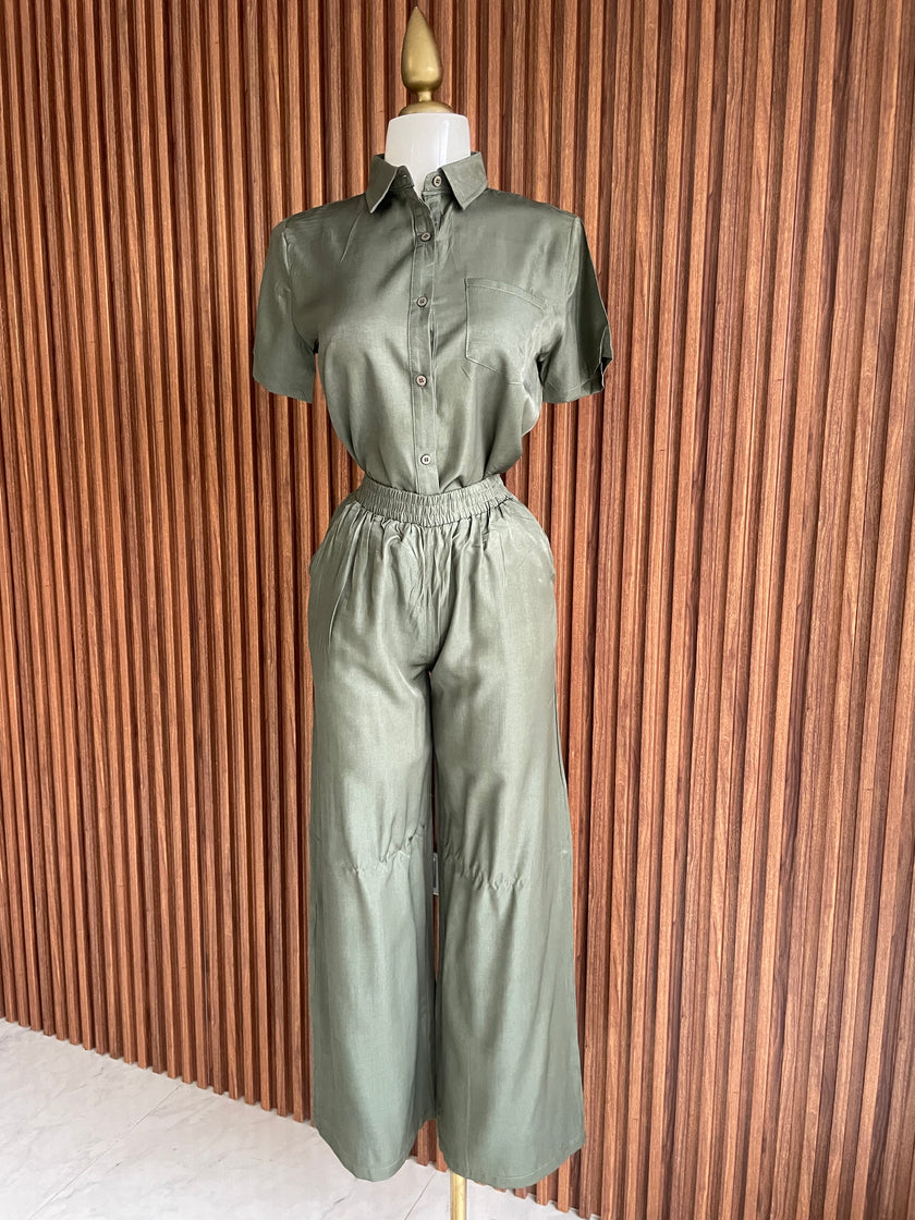 Conjunto camisa y pantalon wide leg verde olivo Jash Online