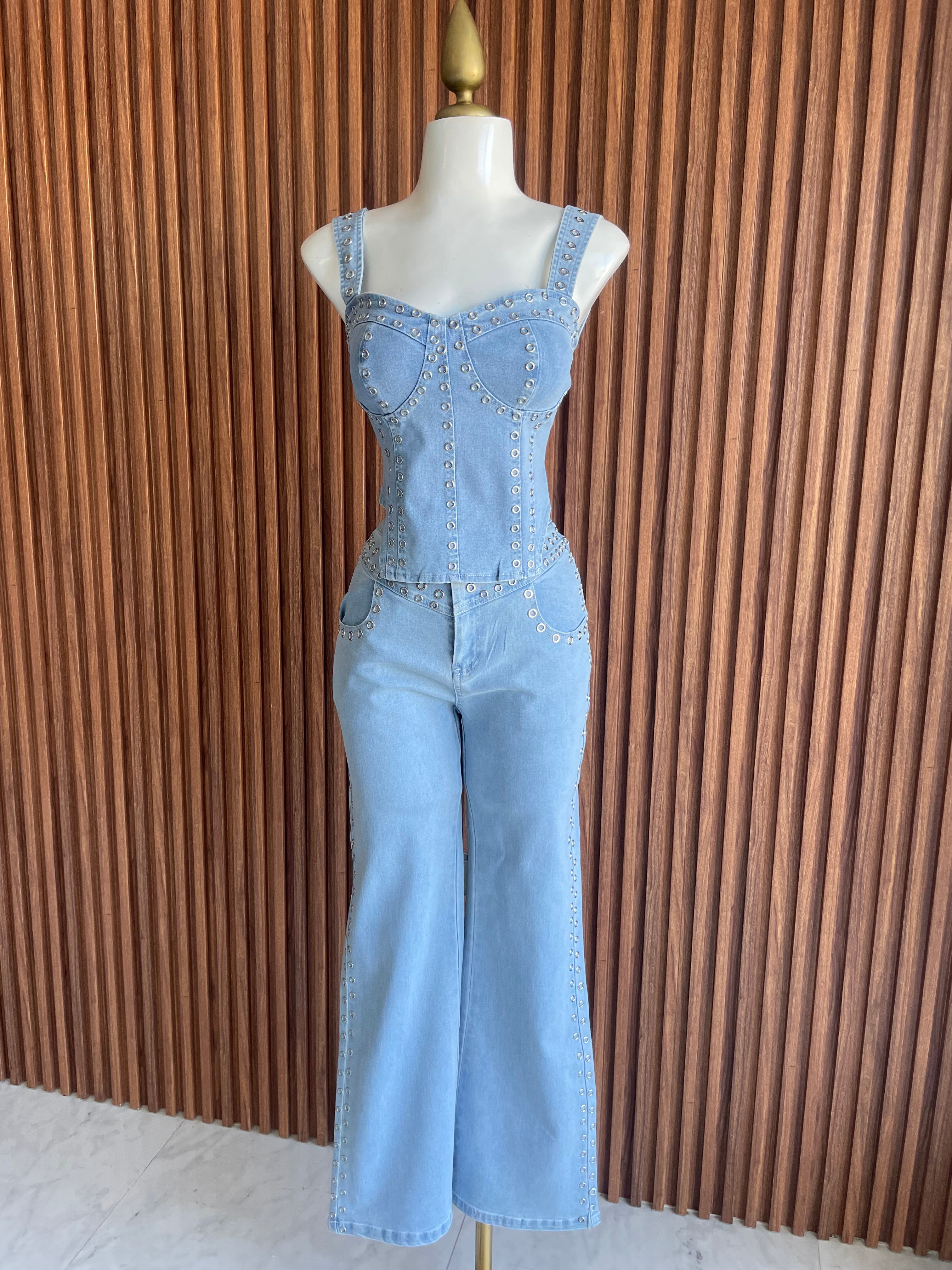 Conjunto Corsé y Pantalón Mezclilla con Remaches