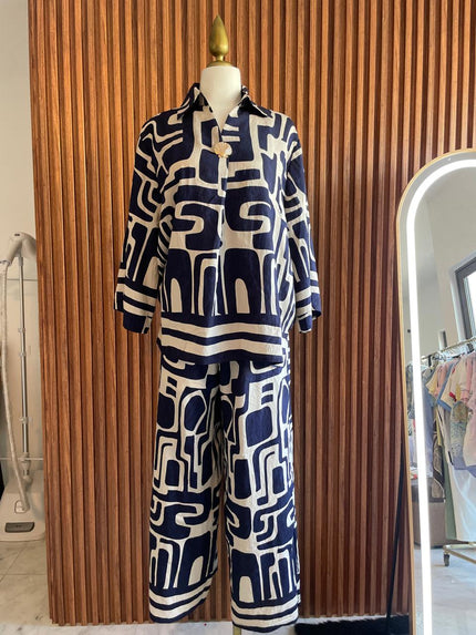 Conjunto Blusa y Pantalón Estampado Geométrico