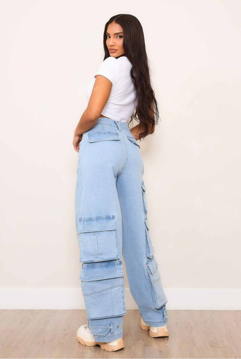 Pantalon cargo de mezclilla