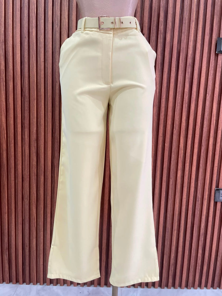 Pantalón Amarillo Mantequilla detalle 3