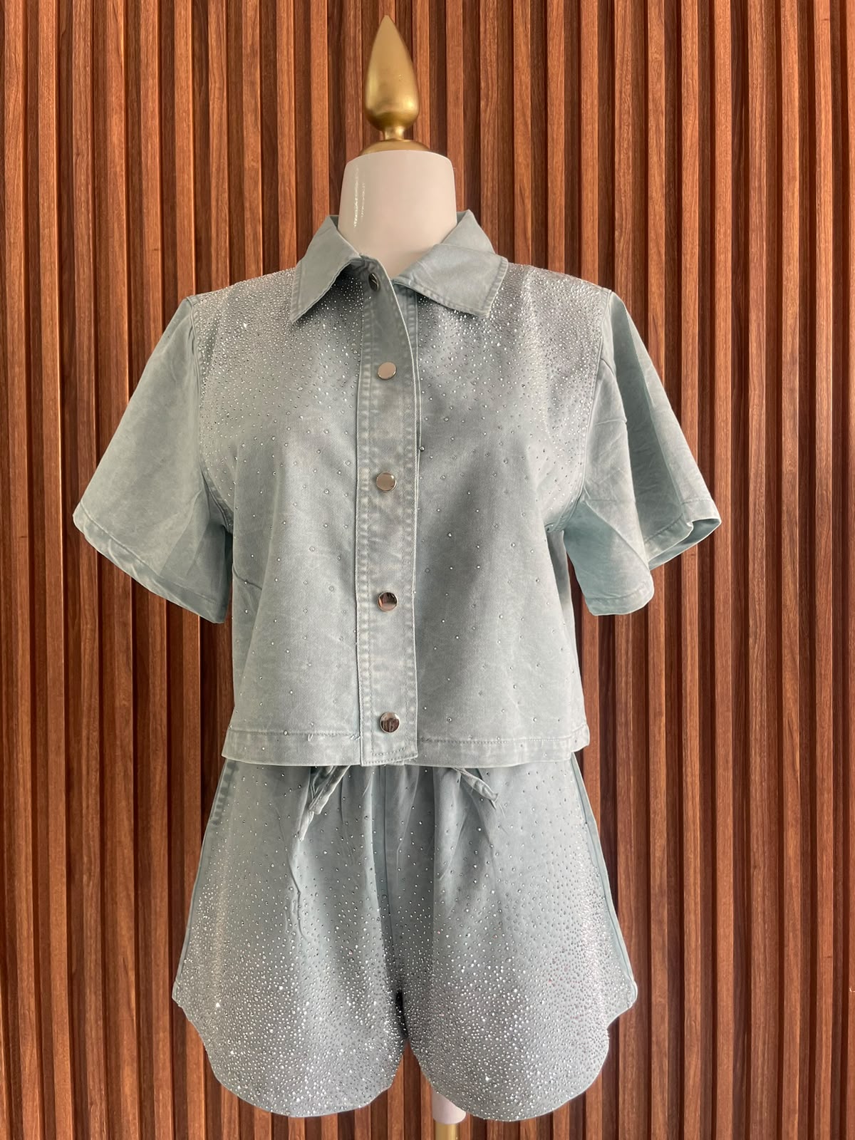 Conjunto Chaqueta y Short Mezclilla con Pedrería Azul