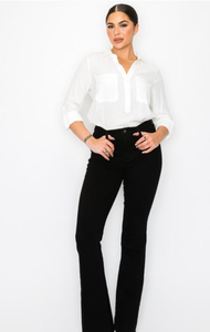 Elegante Blusa Blanca con Bolsillos