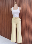 Pantalón Amarillo Mantequilla outfit completo